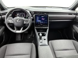 Lexus LBX