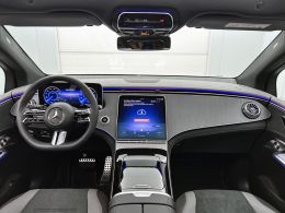 Mercedes-Benz EQE_SUV