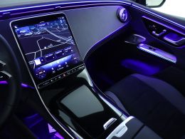 Mercedes-Benz EQE_SUV