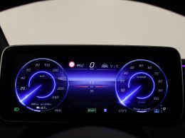 Mercedes-Benz EQE_SUV