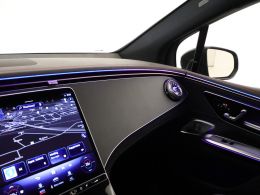 Mercedes-Benz EQE_SUV