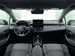 Toyota Corolla_Touring_Sports