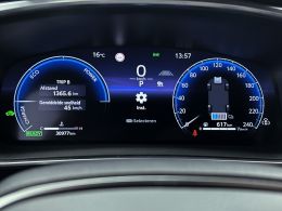 Toyota Corolla_Touring_Sports