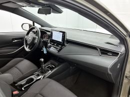 Toyota Corolla_Touring_Sports