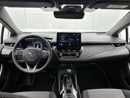 Toyota Corolla_Touring_Sports