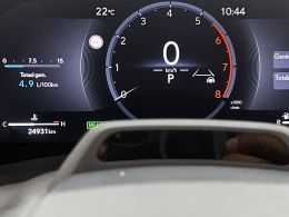 Lexus LBX