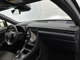 Lexus LBX