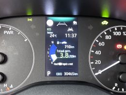 Mazda 2_Hybrid
