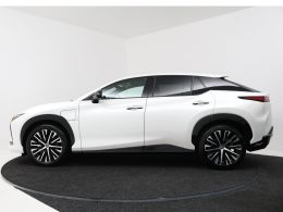 Lexus RZ