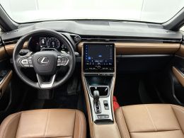 Lexus LBX