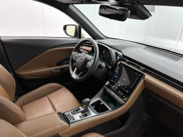 Lexus LBX
