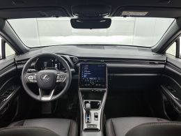 Lexus LBX