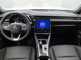 Lexus LBX