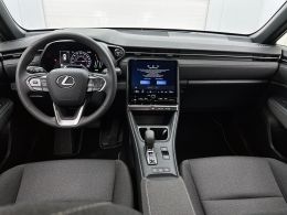 Lexus LBX