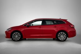Toyota Corolla_Touring_Sports