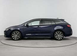 Toyota Corolla_Touring_Sports