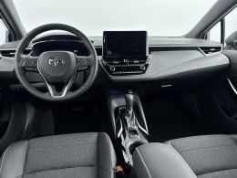 Toyota Corolla_Touring_Sports