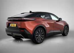 Toyota C-HR+