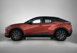 Toyota C-HR+