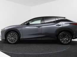 Lexus RZ