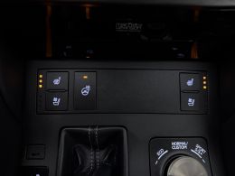 Lexus RC