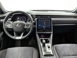 Lexus LBX