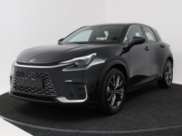 Lexus LBX