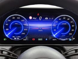 Mercedes-Benz EQE_SUV