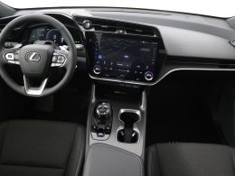 Lexus RZ