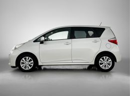 Toyota Verso-S