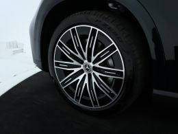 Mercedes-Benz EQE_SUV