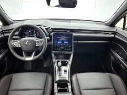 Lexus LBX