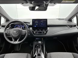 Toyota Corolla_Touring_Sports