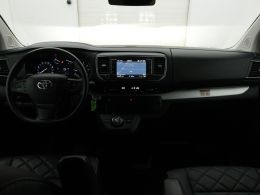 Toyota ProAce_Worker
