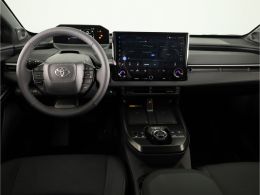 Toyota C-HR+