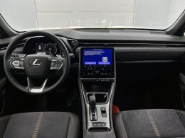 Lexus LBX