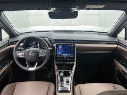 Lexus LBX