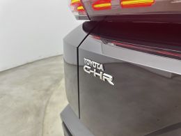 Toyota C-HR+