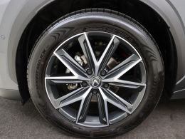 Lexus LBX
