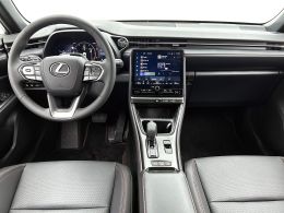 Lexus LBX