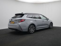 Toyota Corolla_Touring_Sports