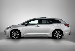 Toyota Corolla_Touring_Sports