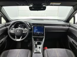 Lexus LBX
