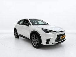 Lexus LBX