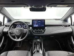 Toyota Corolla_Touring_Sports