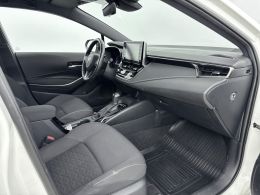 Toyota Corolla_Touring_Sports