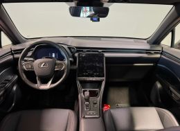 Lexus LBX
