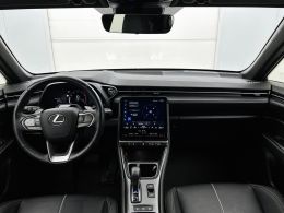 Lexus LBX