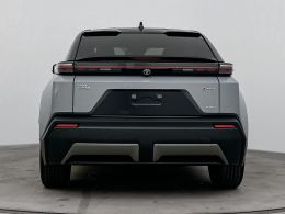 Toyota C-HR+