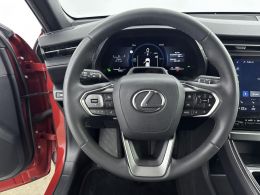 Lexus LBX